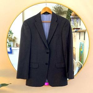 Like New Tommy Hilfiger 2 Button pinstripe Wool Blazer 38R